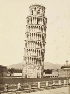 Photograph of the leaning tower of Pisa